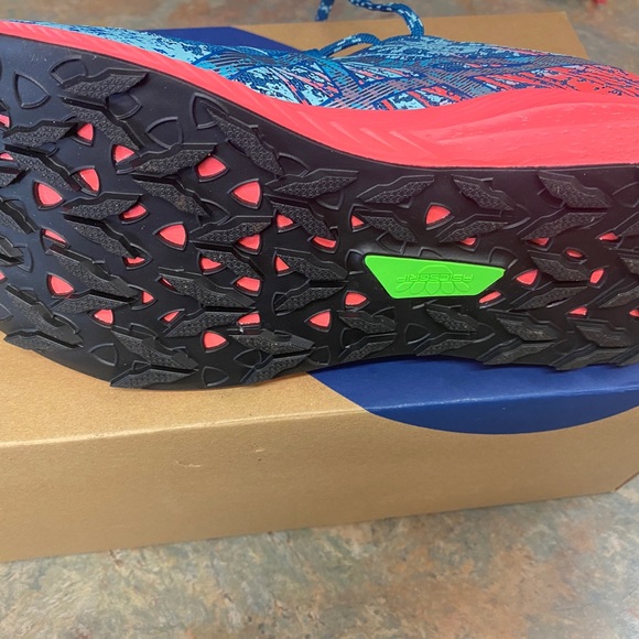 ASICS Fuji Lite 2 - Picture 3 of 5